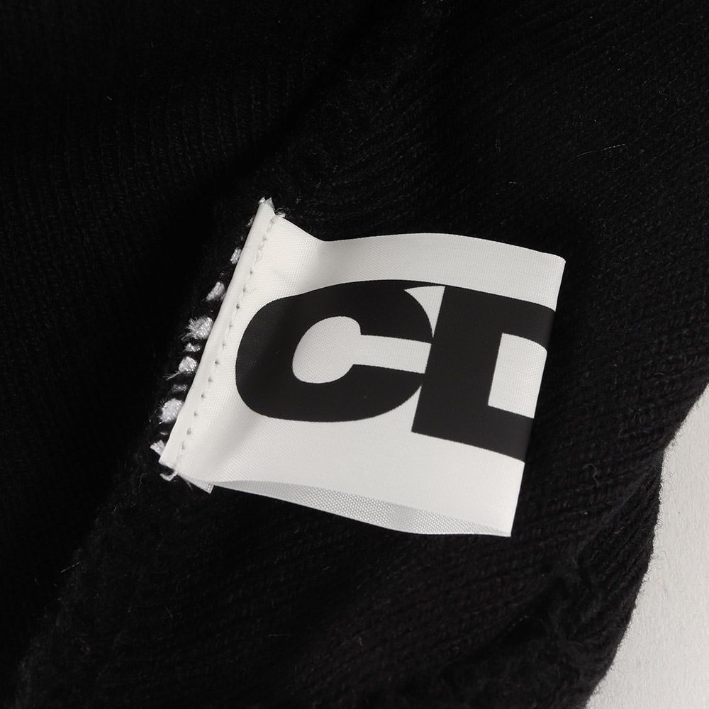 COMME des GARCONS コムデギャルソン ビーニー ロゴ パッチ 刺繍