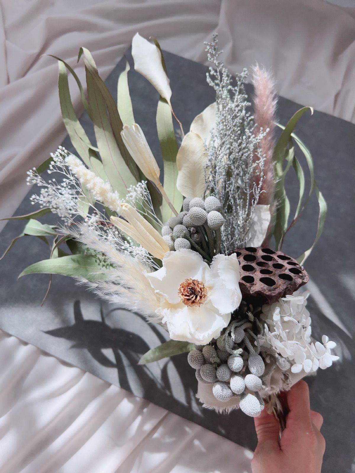 ユーカリcoco flower naturalスワッグ - メルカリ 