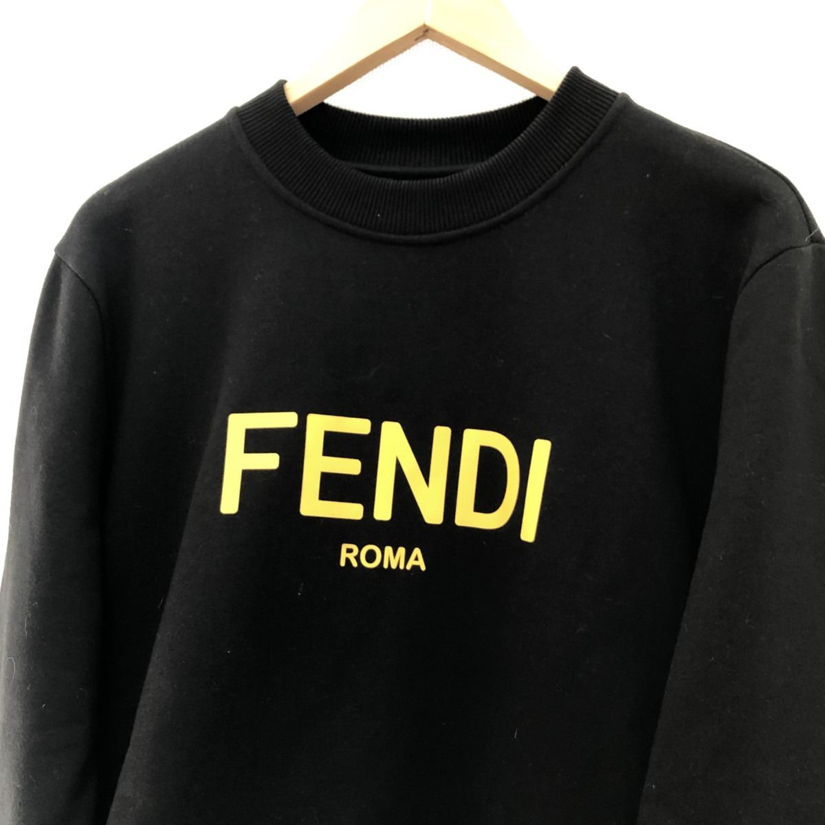 □□FENDI フェンディ メンズ衣料 スウェット SIZE S FY0178AE05 ブラック - メルカリ