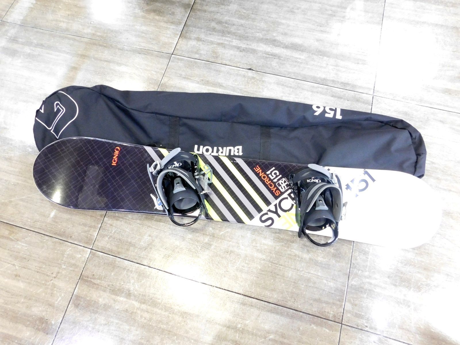 ♪0146 IGNIO スノーボードセット ロッカーボード ビンディング 150