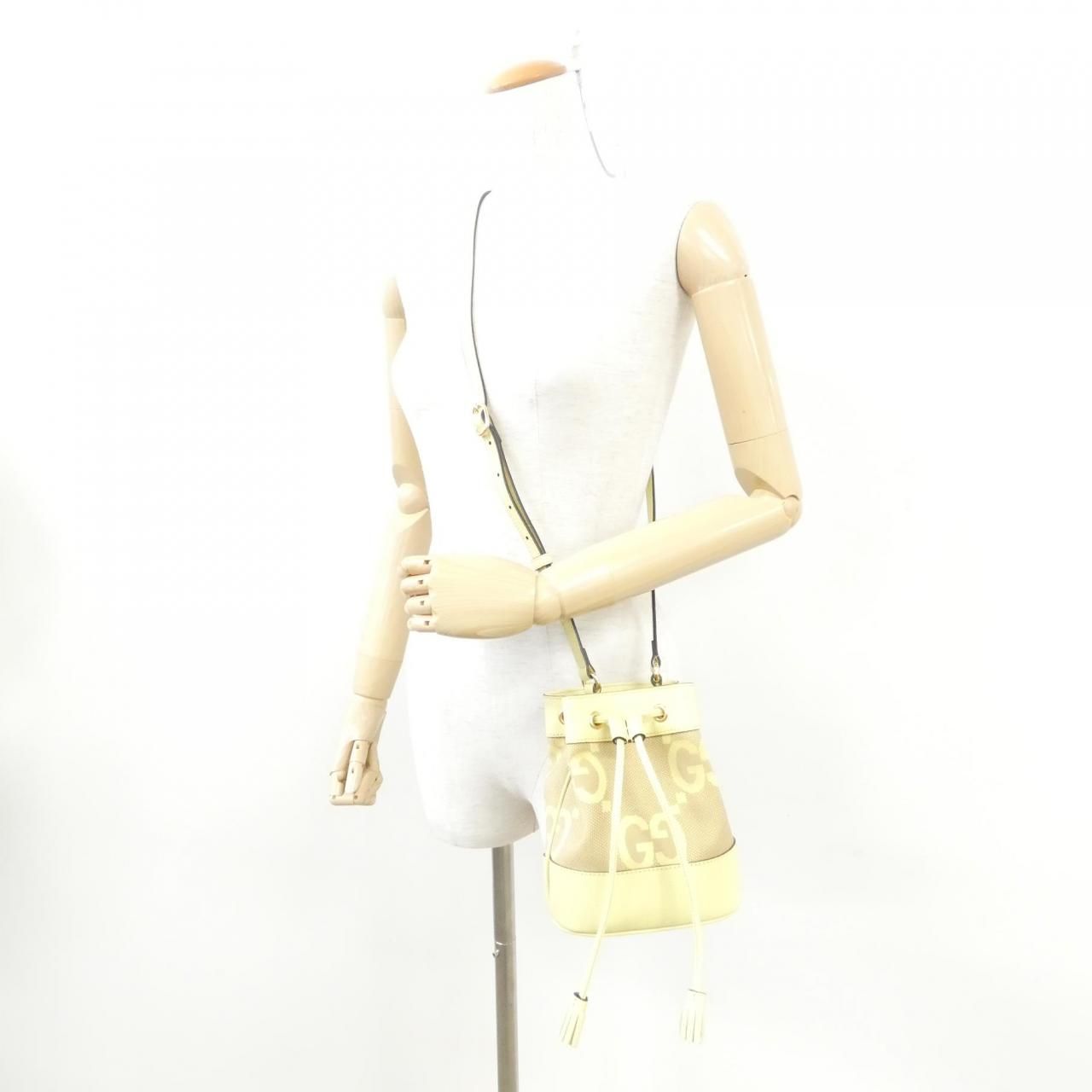 新品】グッチ 550620 UKMBG ショルダーバッグ - メルカリ 