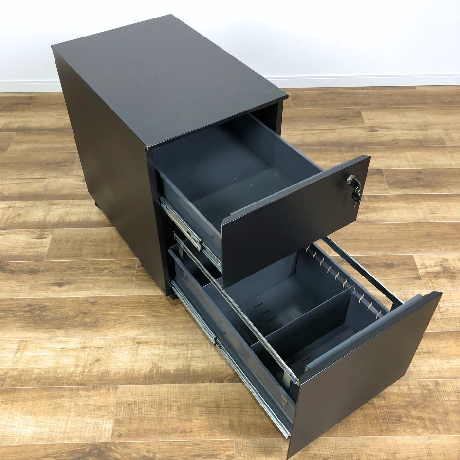 Cassina ixc カッシーナ エアフレーム ドロワー デスクワゴン鍵無し Cassina ixc DESK WAGON AF DRAWER BLACK カッシーナ デスク