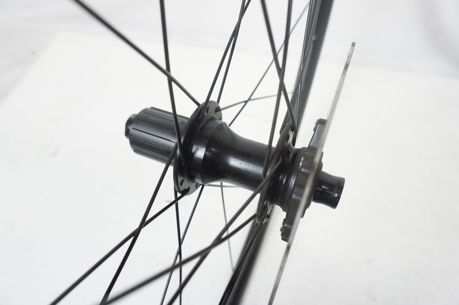 BONTRAGER 「ボントレガー」 AFFINITY TLR DISC シマノ11速 ホイール