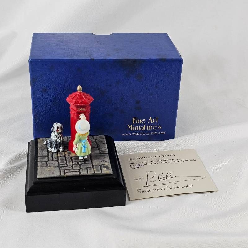 証明書付 1988年製 英国ヴィンテージ ファインアートミニチュア 少女と犬