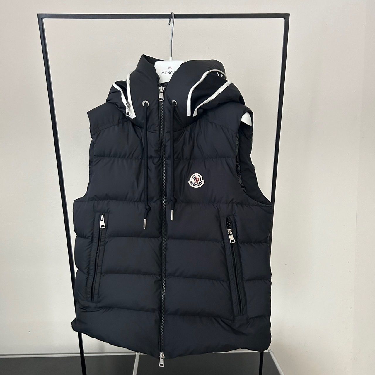 モンクレール★カルダミン★CARDAMINE★ブラック★サイズ2★2022〜24 MONCLER モンクレール ダウンベスト☆CARDAMINE☆ブラック