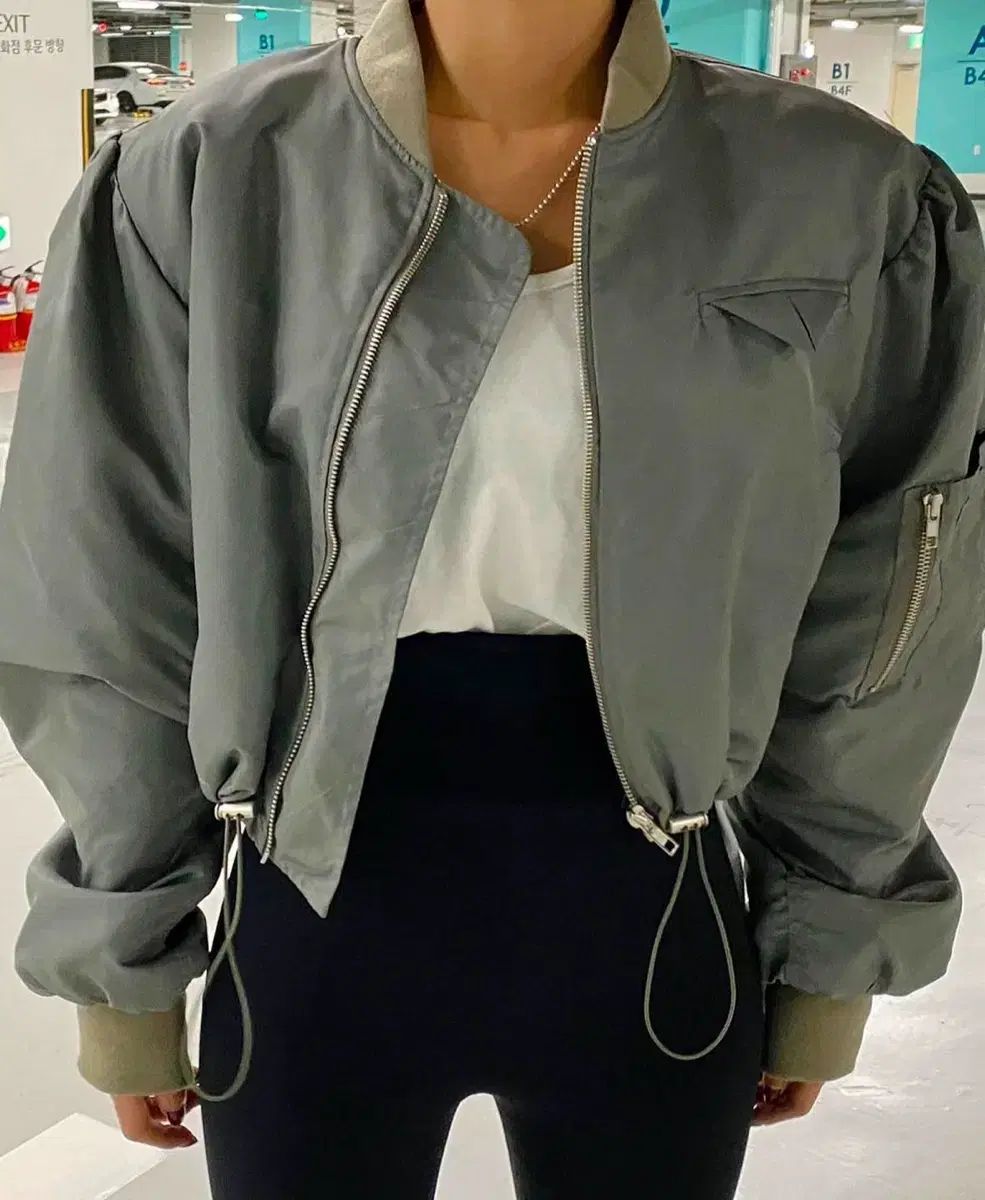 シリンククロップジャンパー