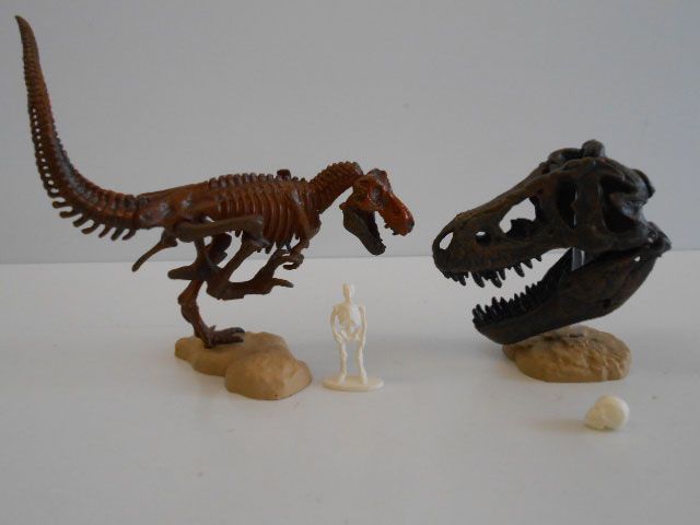 ♯Joi16QJカプセルQ恐竜発掘記ティラノサウルス人気4種