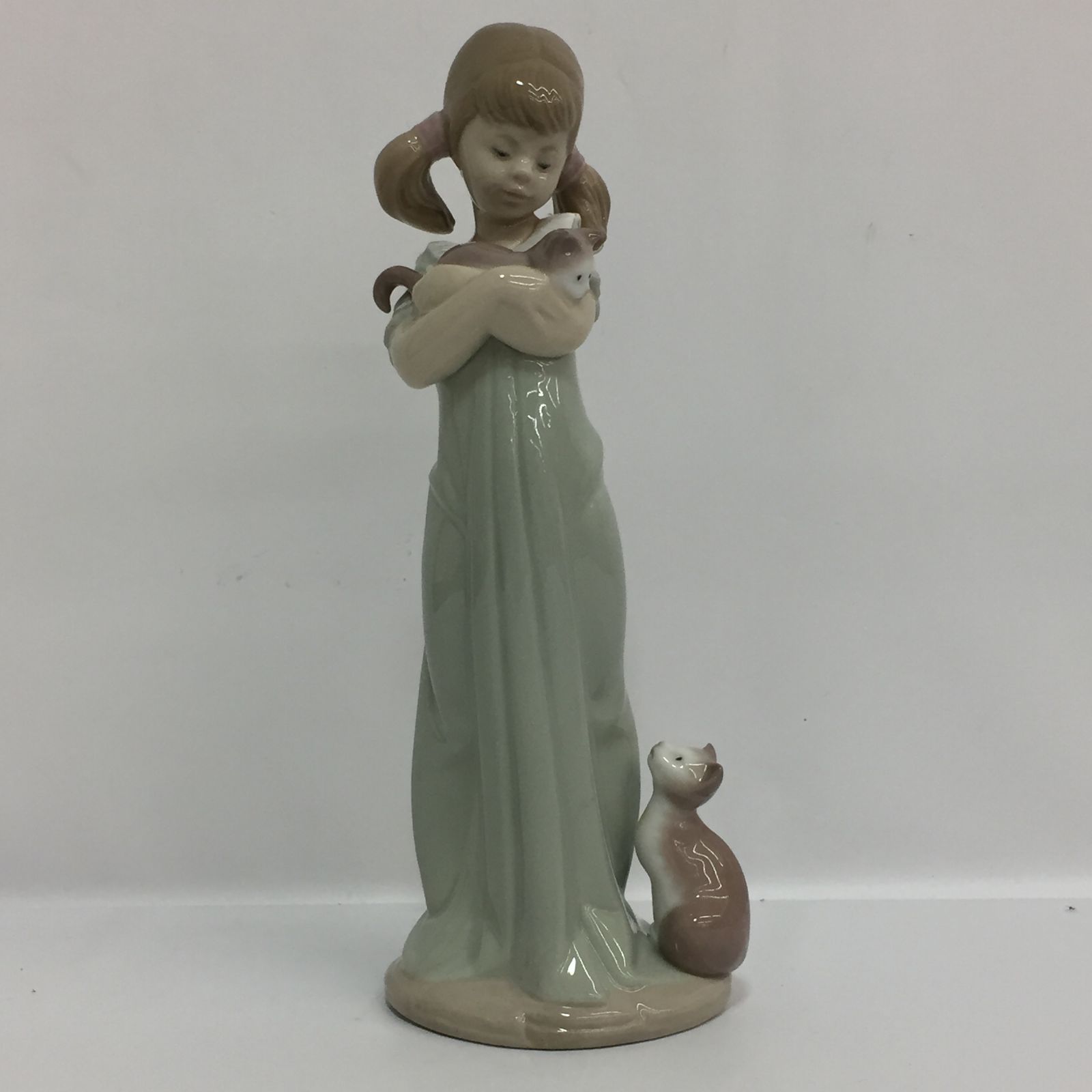 LLADRO リヤドロ 私のことも忘れないで 少女 猫 ネコ 置物 陶器 LLADRO リヤドロ 私のことも忘れないで 少女 猫 ネコ 置物 陶器
