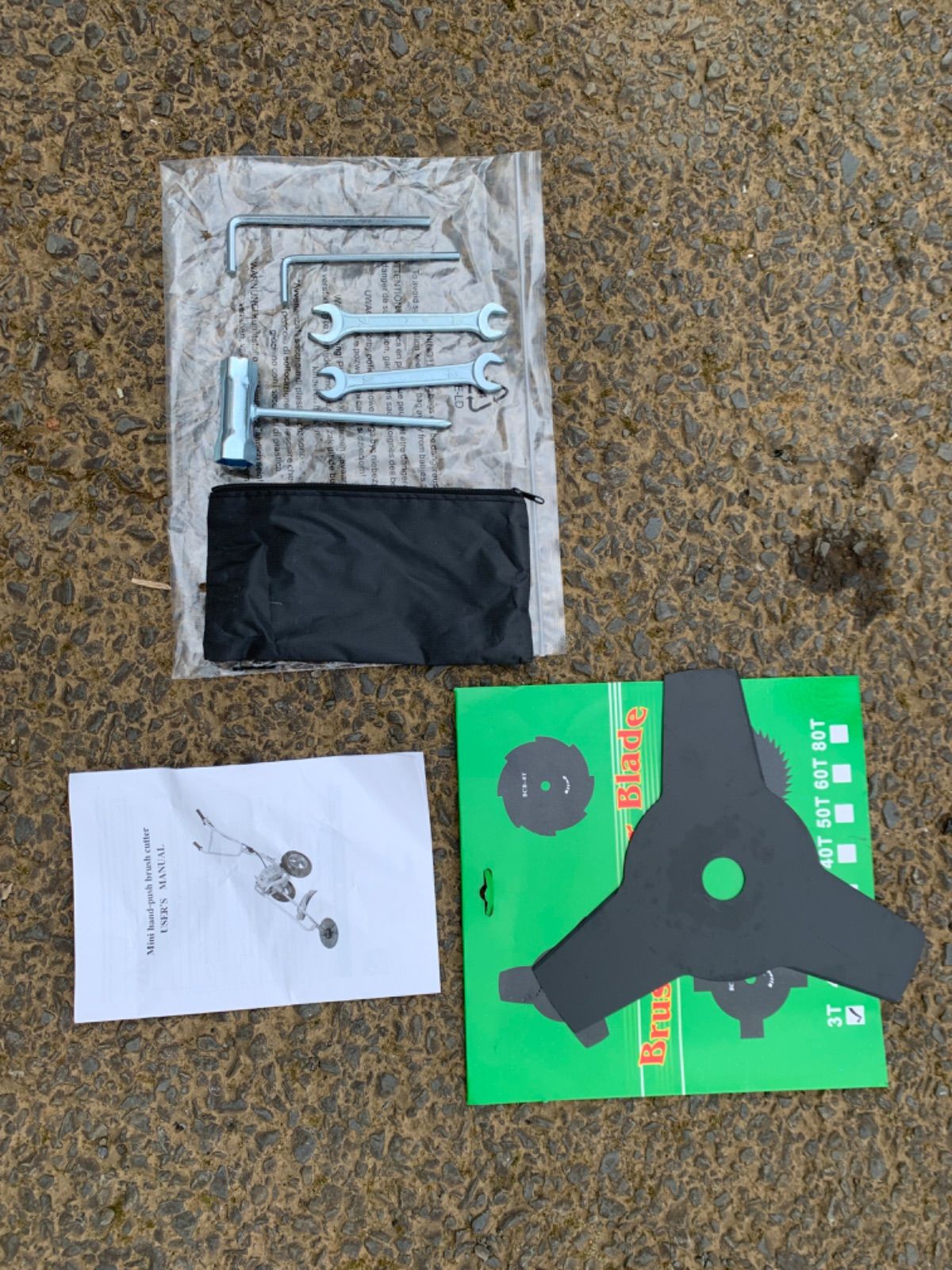 らくらく手押し式エンジン草刈機