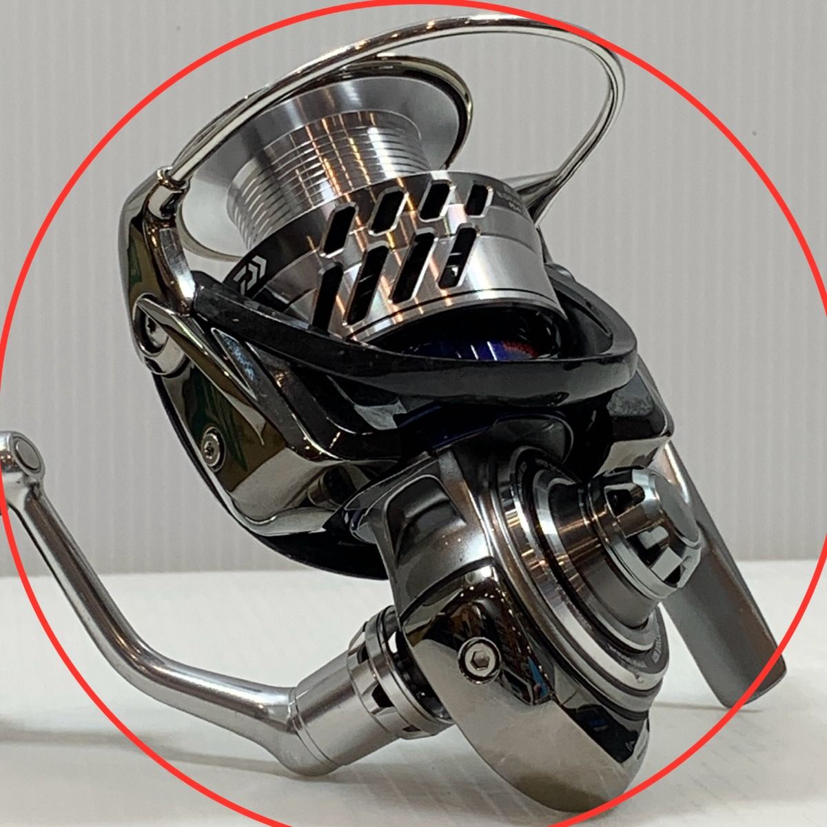 Daiwa Saltiga まもる BJ4000SH スピニングリール ソルティガ