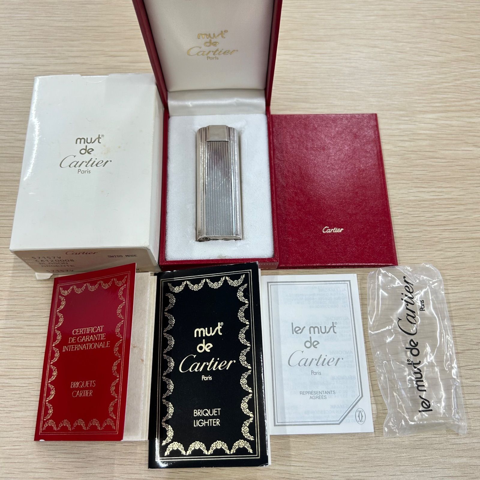 Cartier カルティエ ガスライター シルバー系 箱 ギャランティ付き