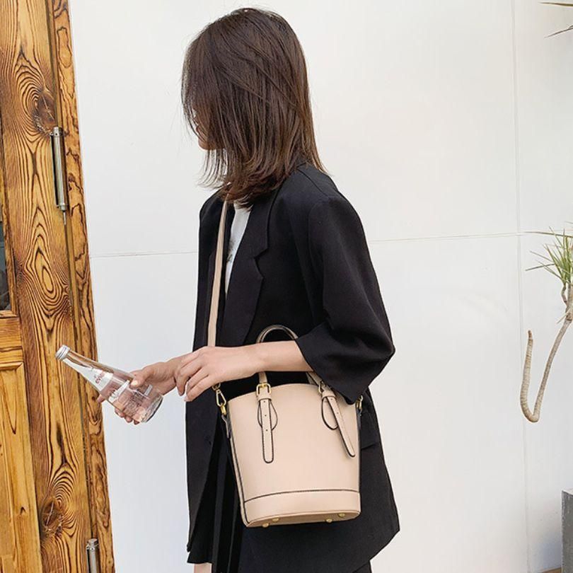 レディース ショルダーバッグ 新品 ベージュ ハンドバッグ 2way