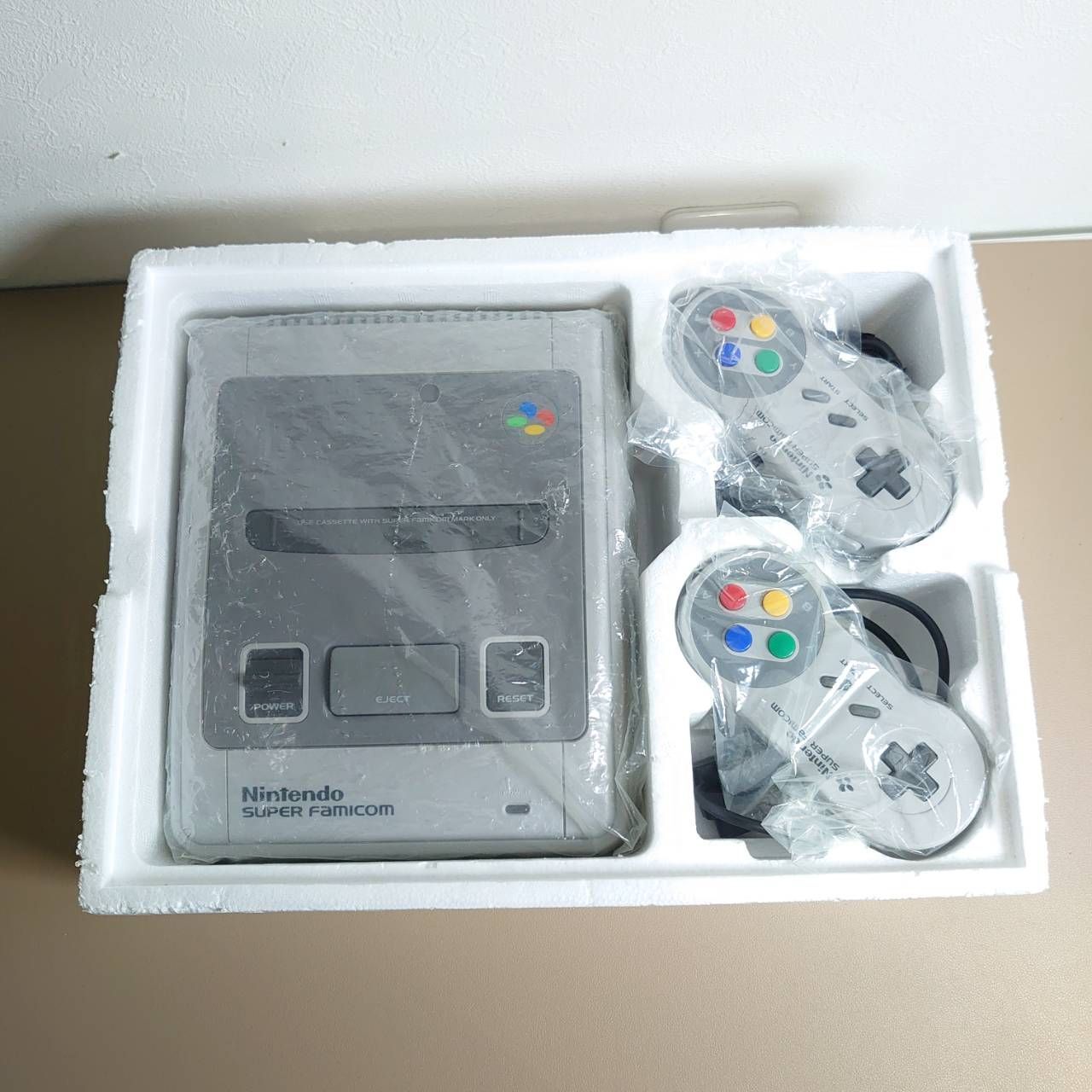 超 Nintendo スーパーファミコン-カセット3本付き UP786_INFO