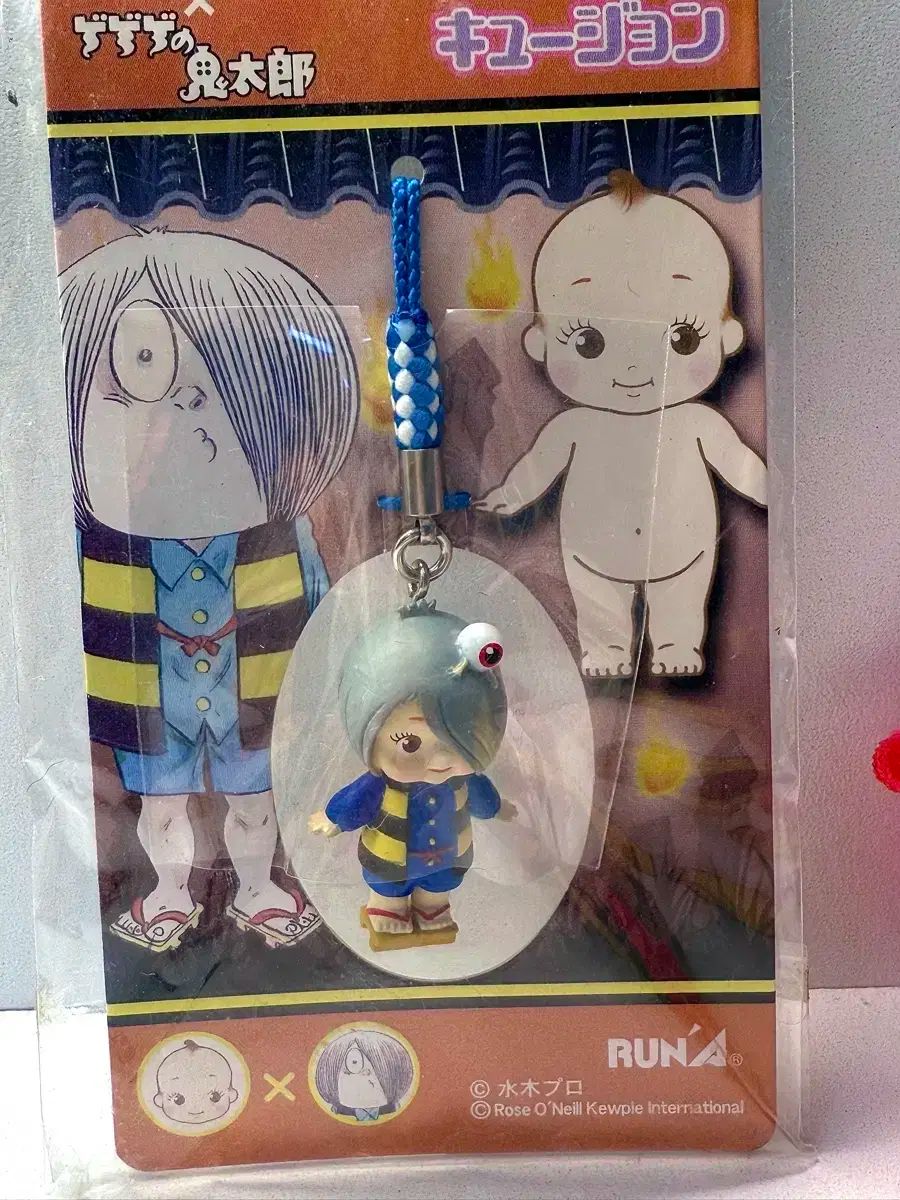 コラボ キューピー ストラップ