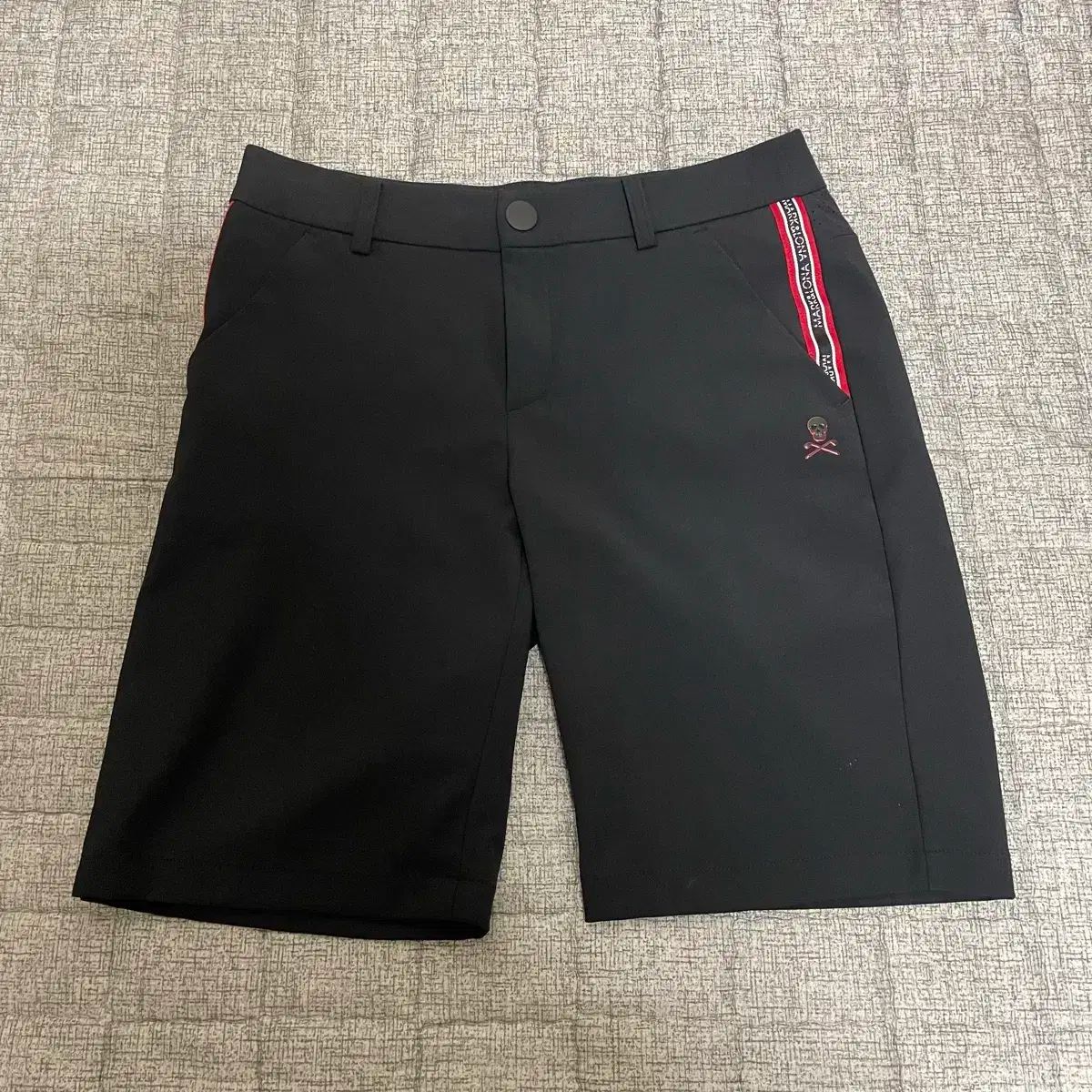 マークアンドロナ