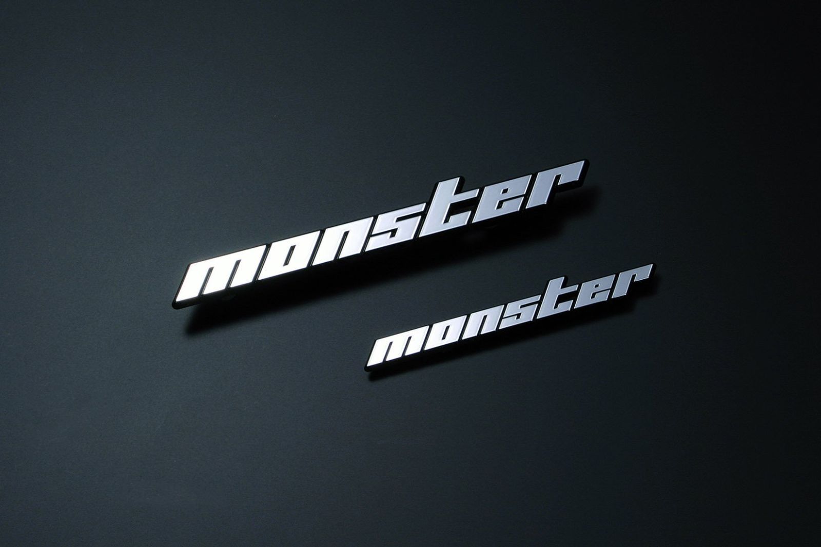 メッキエンブレム SPORT ピン無 小 MONSTER 100×15mm ZZZE37