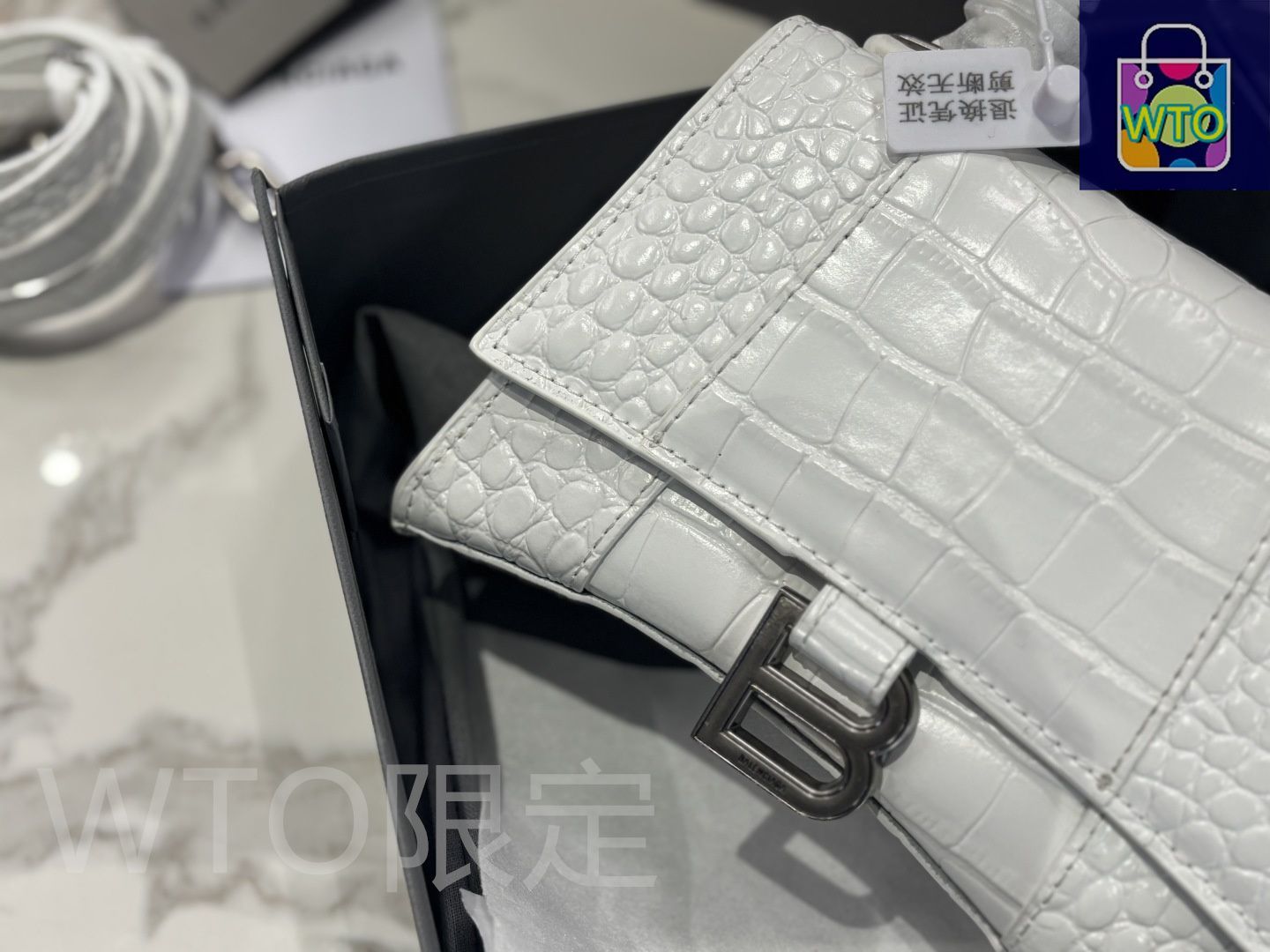BALENCIAGA HOURGLASS バレンシアガ　アワーグラス　S 今日特価】Balenciaga バレンシアガ アワーグラス ハンドバッグ