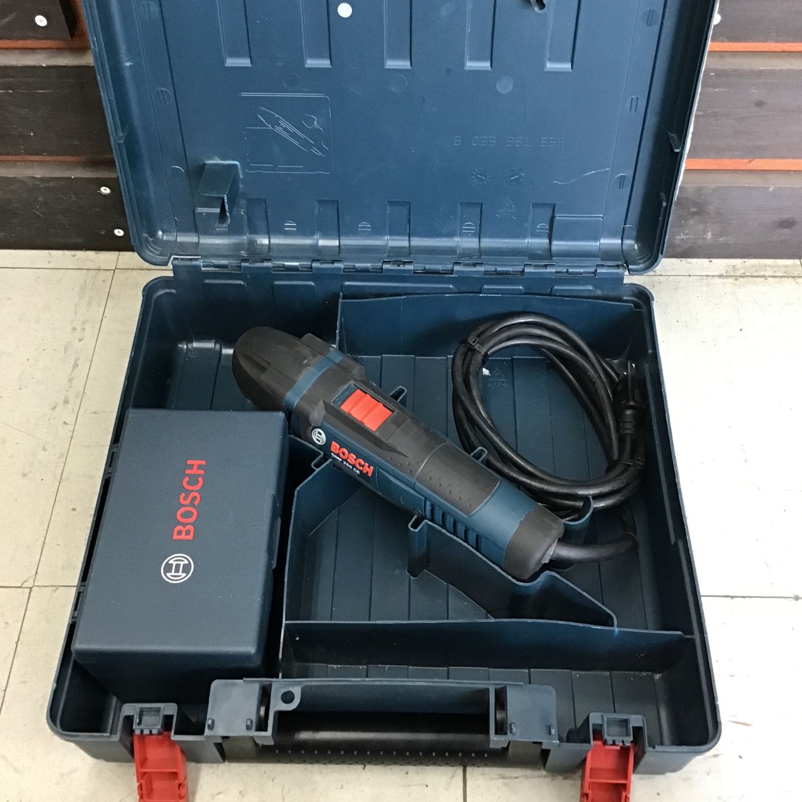 現状品】 ボッシュ/BOSCH 18Vバッテリーインパクトドライバー 節約