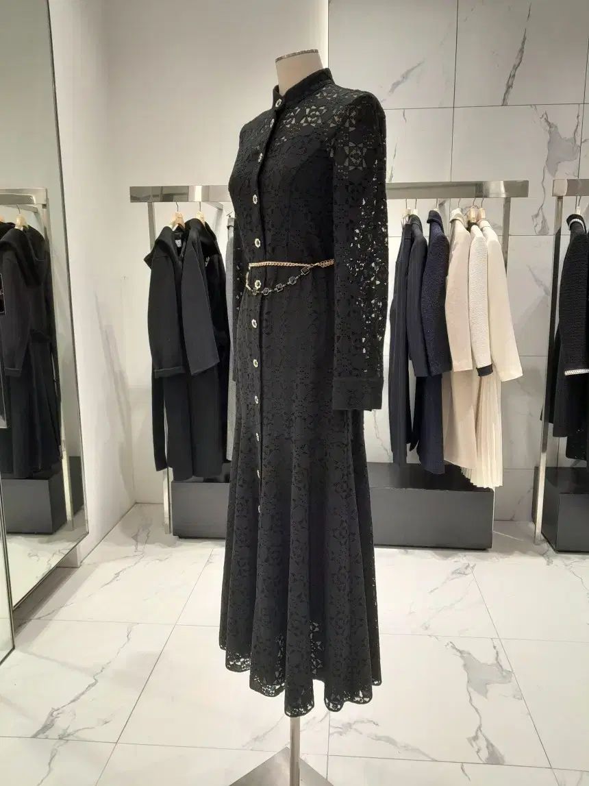 MOJO.S.PHINE モジョエスピン ハイネック マーメイドフィット レース ロング丈ワンピース