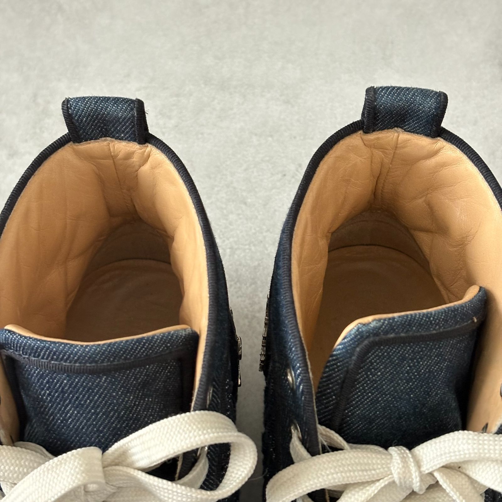 Christian Louboutin クリスチャンルブタン デニムスタッズ イントレ