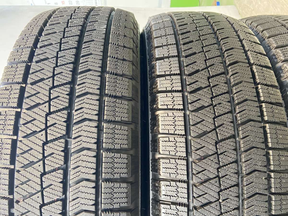 スタッドレスタイヤ 4本セット