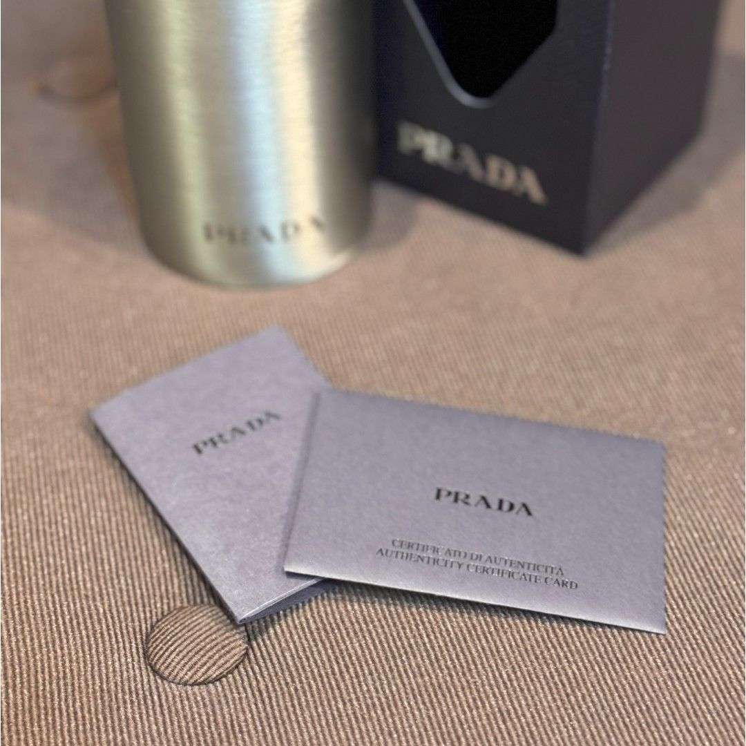 PRADA】(プラダ)／ 350ml ウォーターボトル／ステンレス／新品未使用