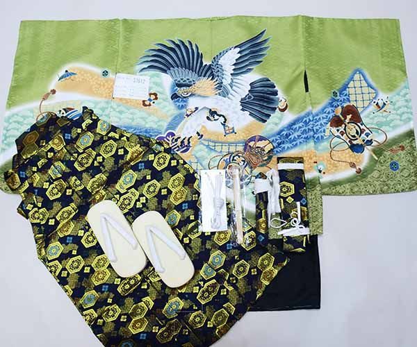 七五三 コレクション 五歳 男児 羽織袴フルセット 着物 M寸 綸子地 緑地 鷹