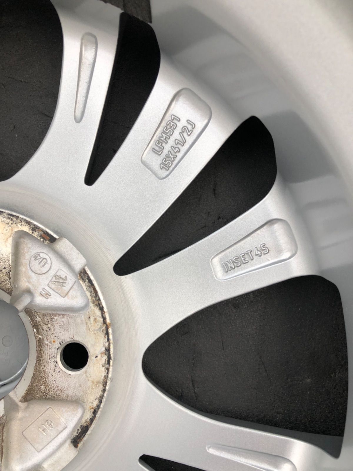 キャスト ムーヴ