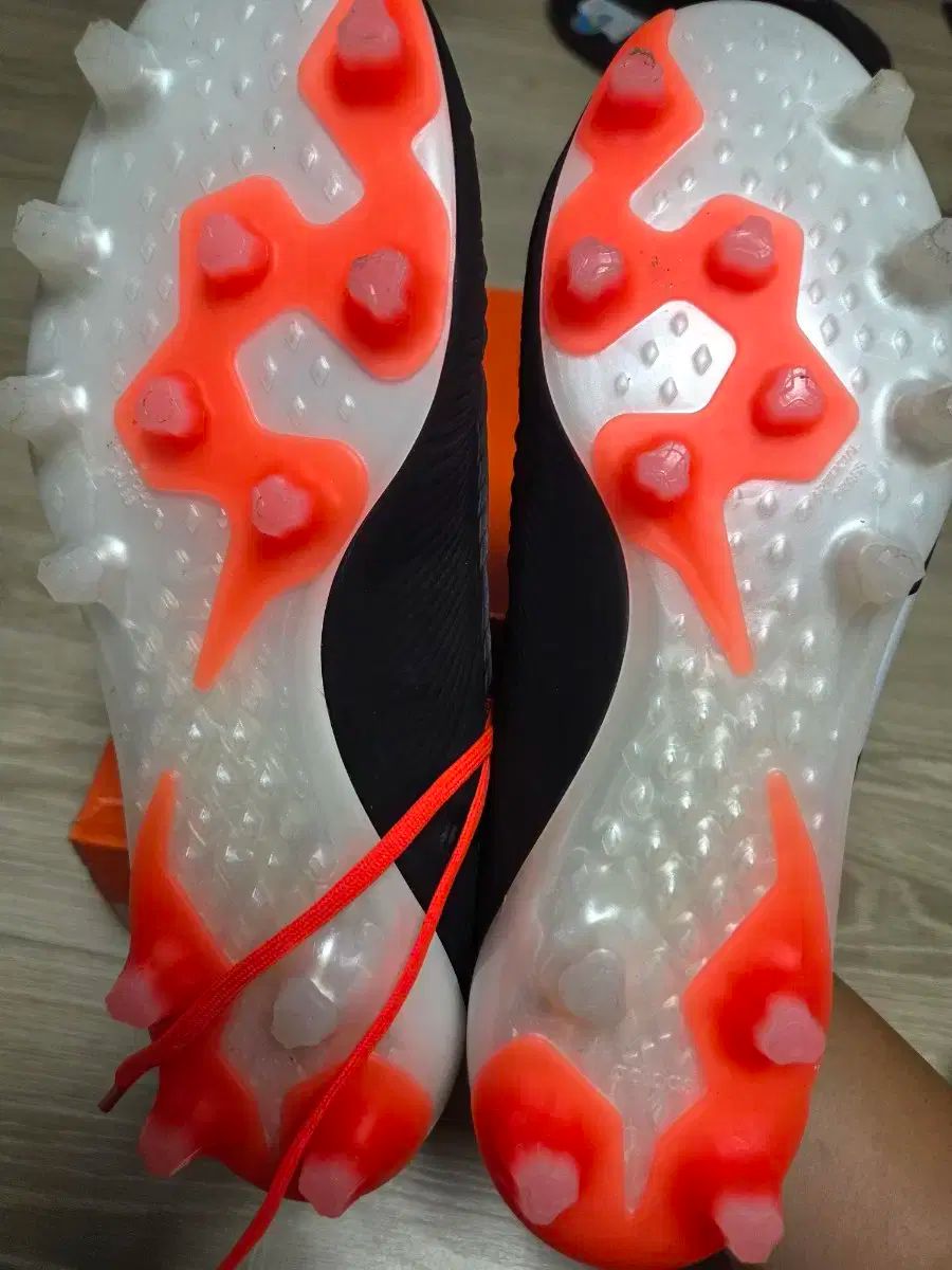 adidas(アディダス) プレデター エリート AG 265mm プレデター