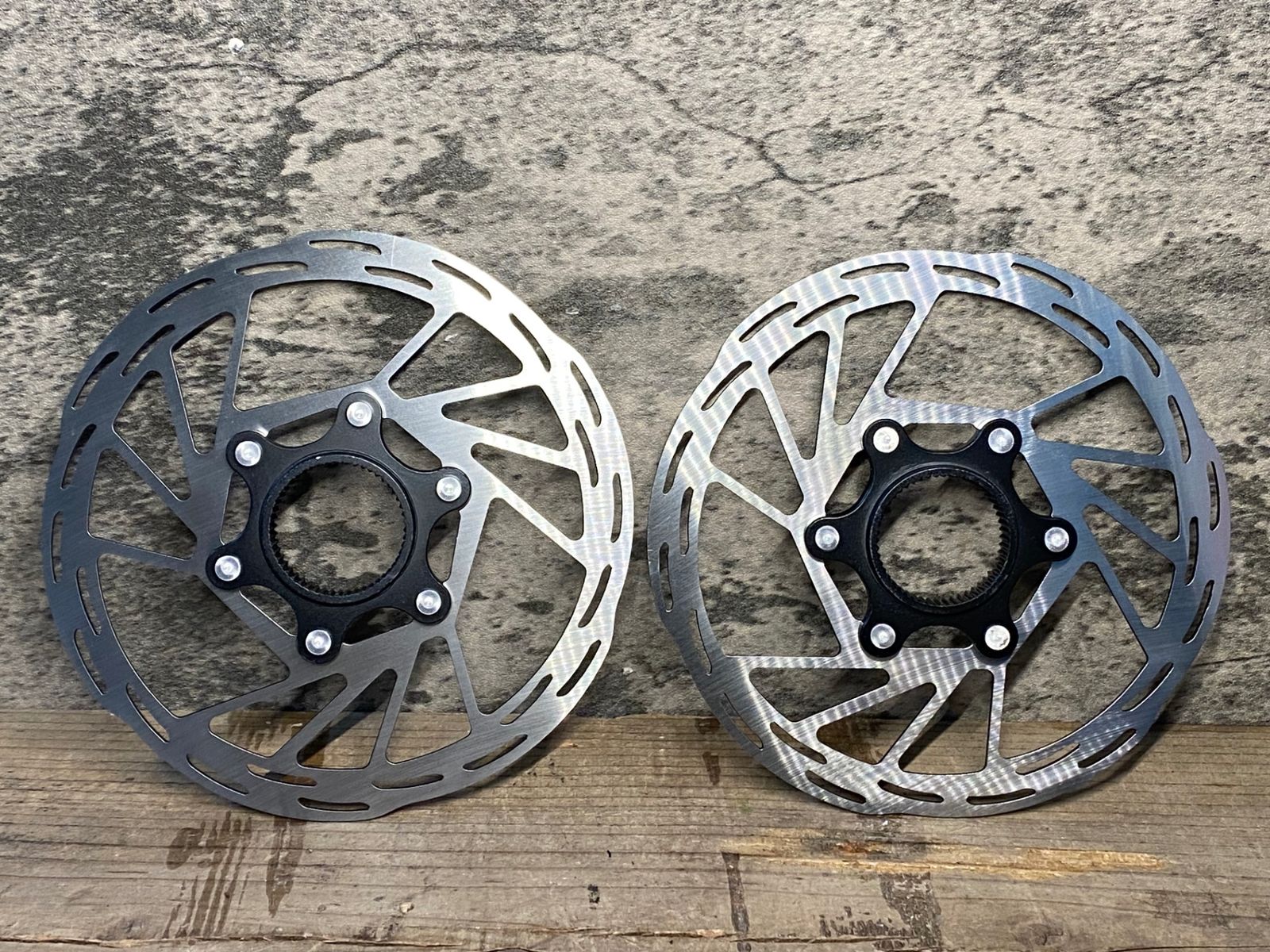 IZ235 ONIRII BR-05 ディスクブレーキキャリパー 前後セット機械式