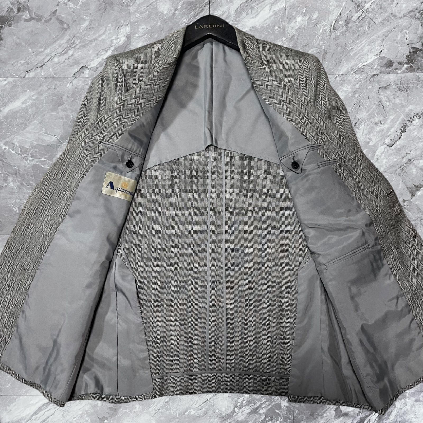 Aquascutum アクアスキュータム テーラードジャケット ヘリンボーン