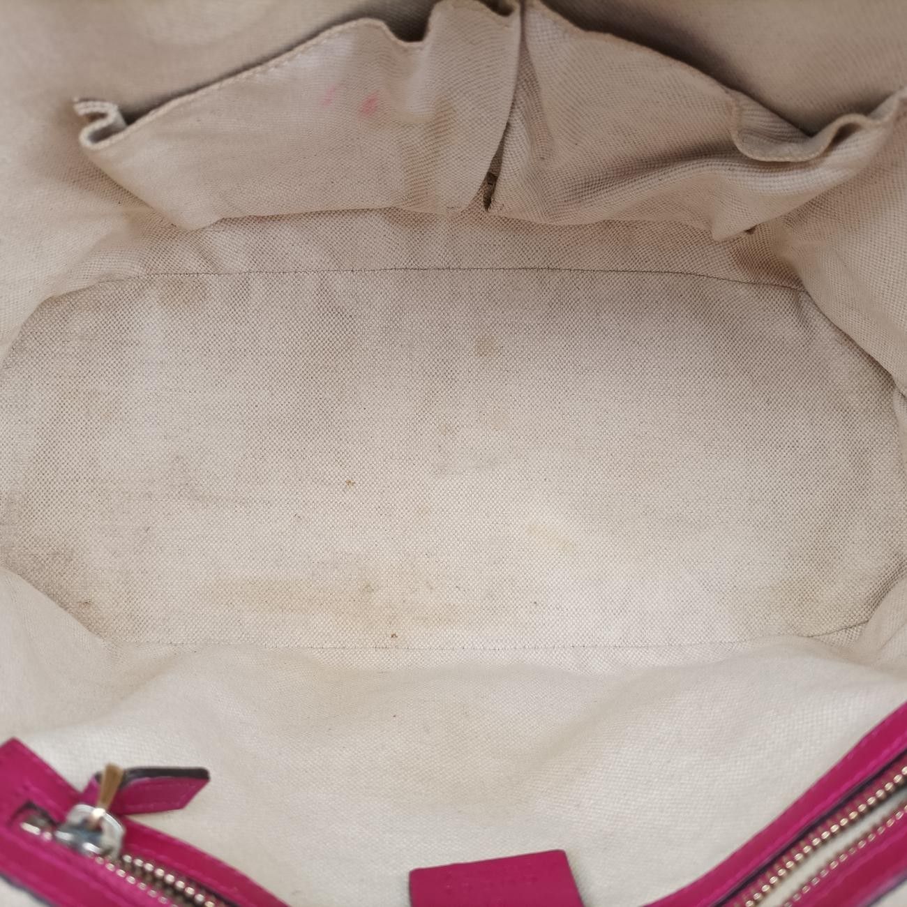 グッチGucciマイクログッチシマレッドパテント309617B015290070