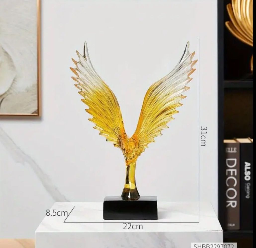 インテリア小物イエロー 抽象的な大きな鷹の羽の鳥の装飾、樹脂像