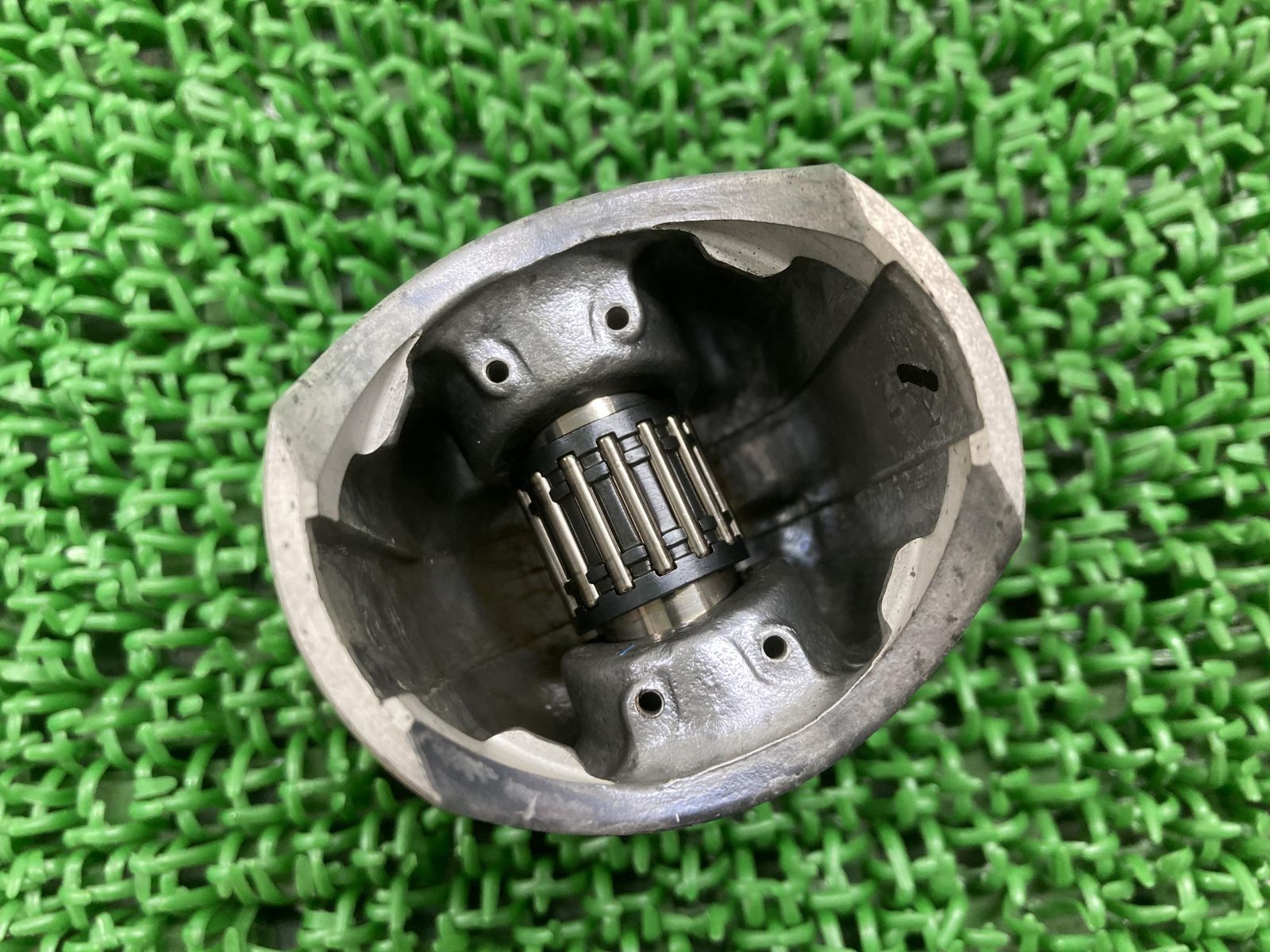 NSR250R ピストン KV3/HF-2 MC28-1004*** ホンダ 純正 中古 バイク
