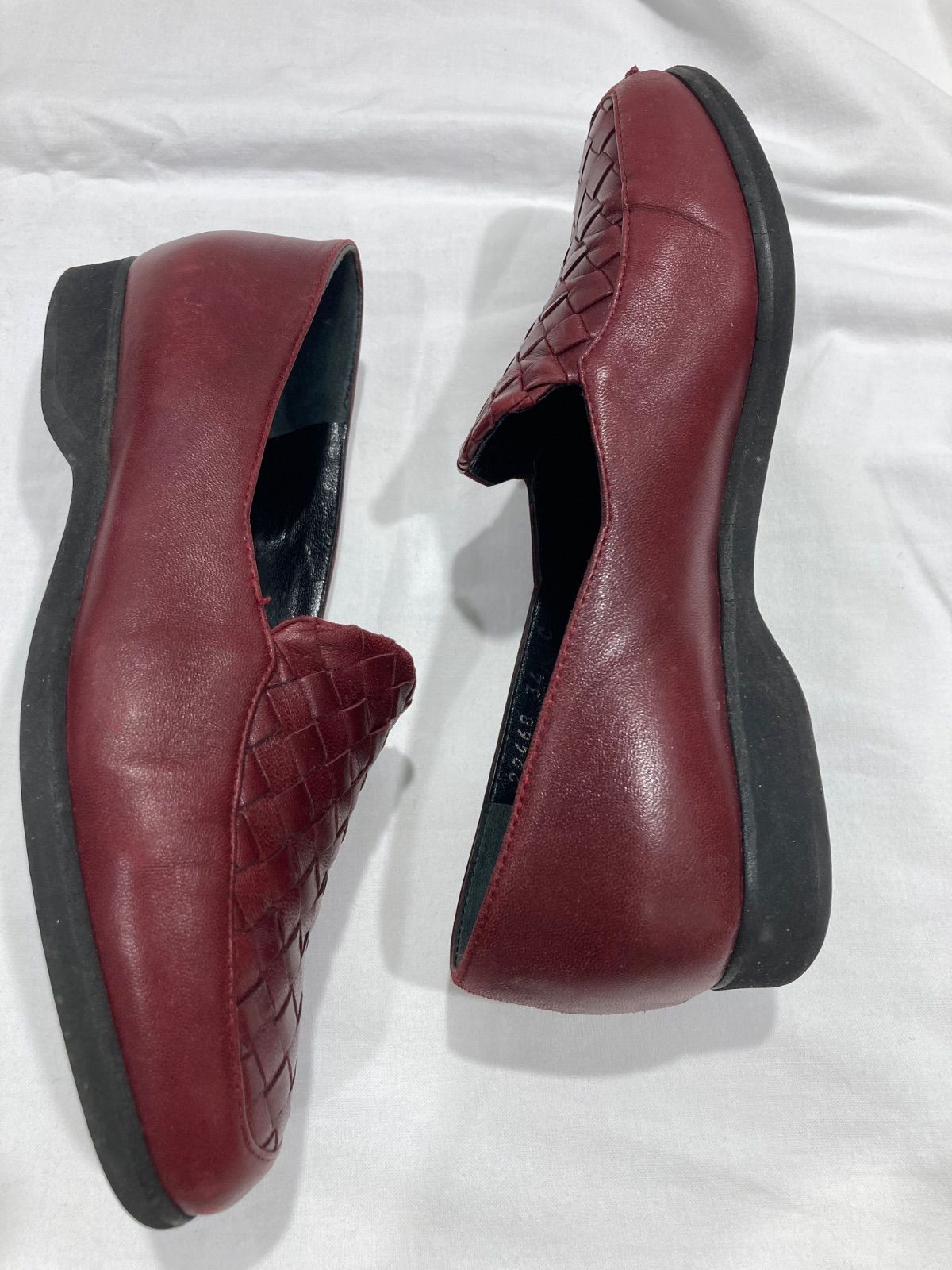 BOTTEGA VENETA ボッテガヴェネタ イントレチャート レザー