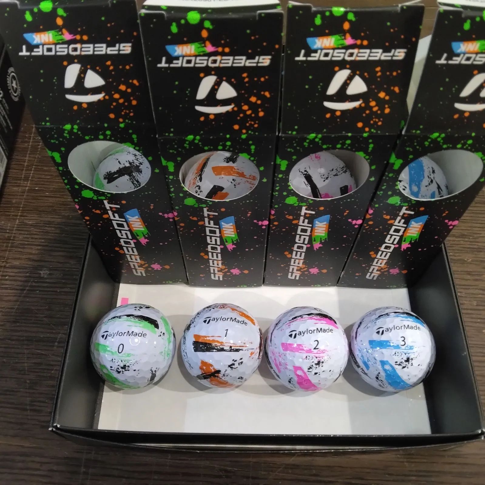 ボール【新品未使用品】テーラーメイド 2025 SpeedSoft Ink MULTI PACK 