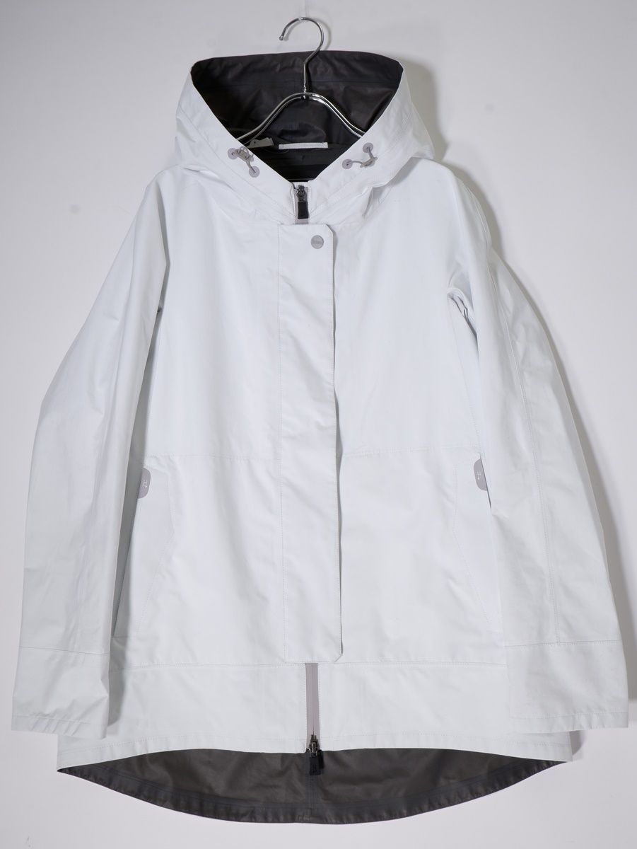 HERNO Laminarヘルノ ラミナー GC032DL GORE-TEX 2l hooded jacket  