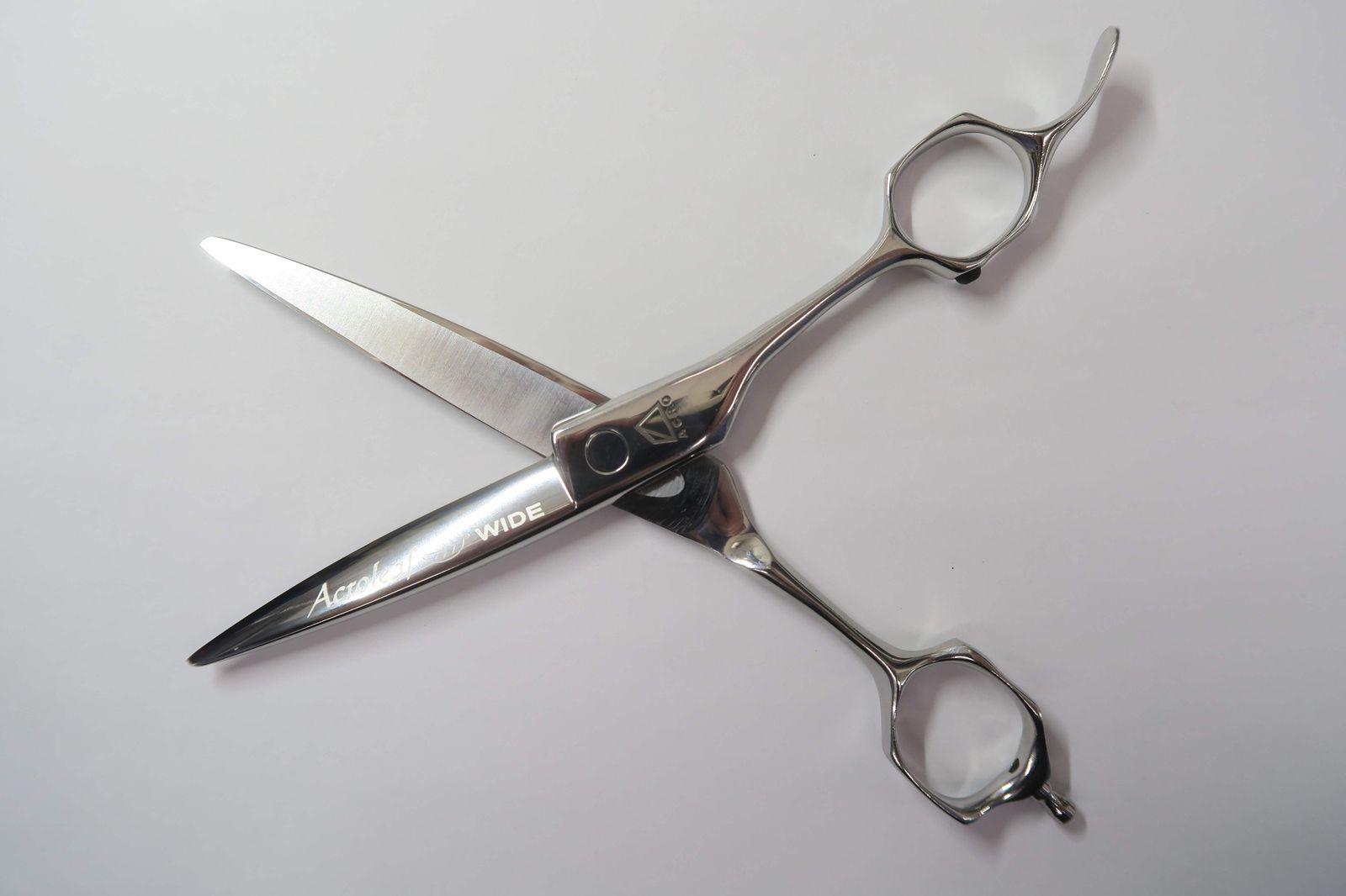 Bランク【MIZUTANI SCISSORS ミズタニシザーズ】 ACRO Acroleaf WIDE M-Heavy Cubism Cut シザー  美容師・理容師 5.9インチ 右利き 【中古】:H-7775