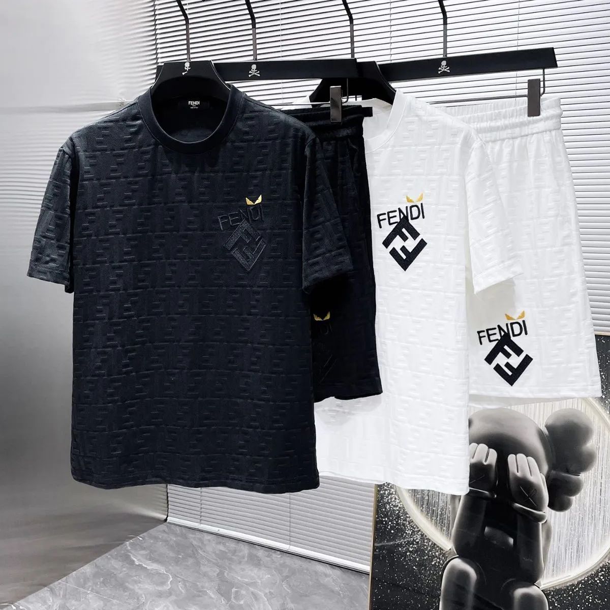 FENDI Tシャツ 満印 ショートパンツ スーツ 上下 セット ブラック 