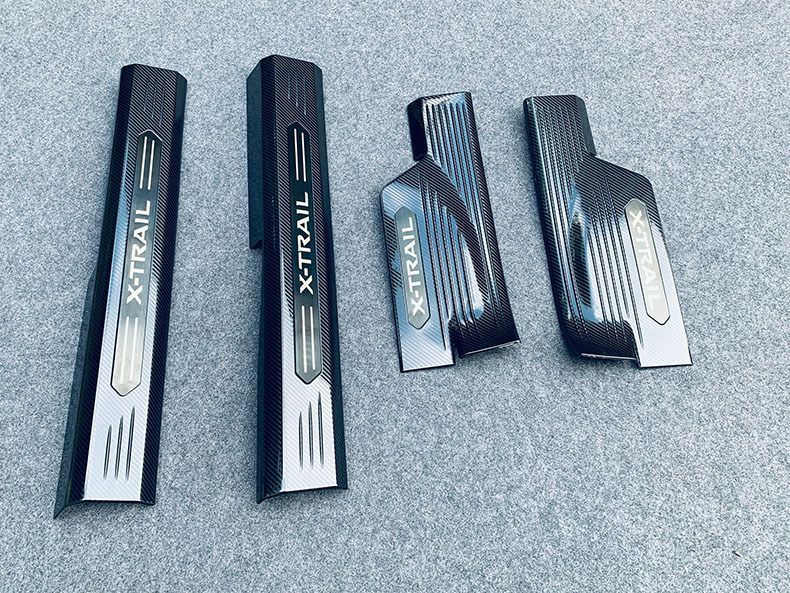 ステンレス製内蔵ドアステッププレート