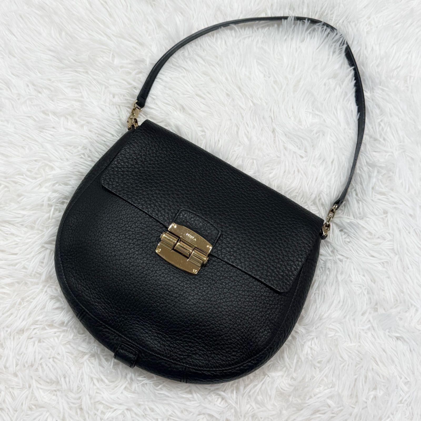 超美品！FURLA フルラ クラブ 2way ショルダーバッグ 肩がけ 斜めがけ 