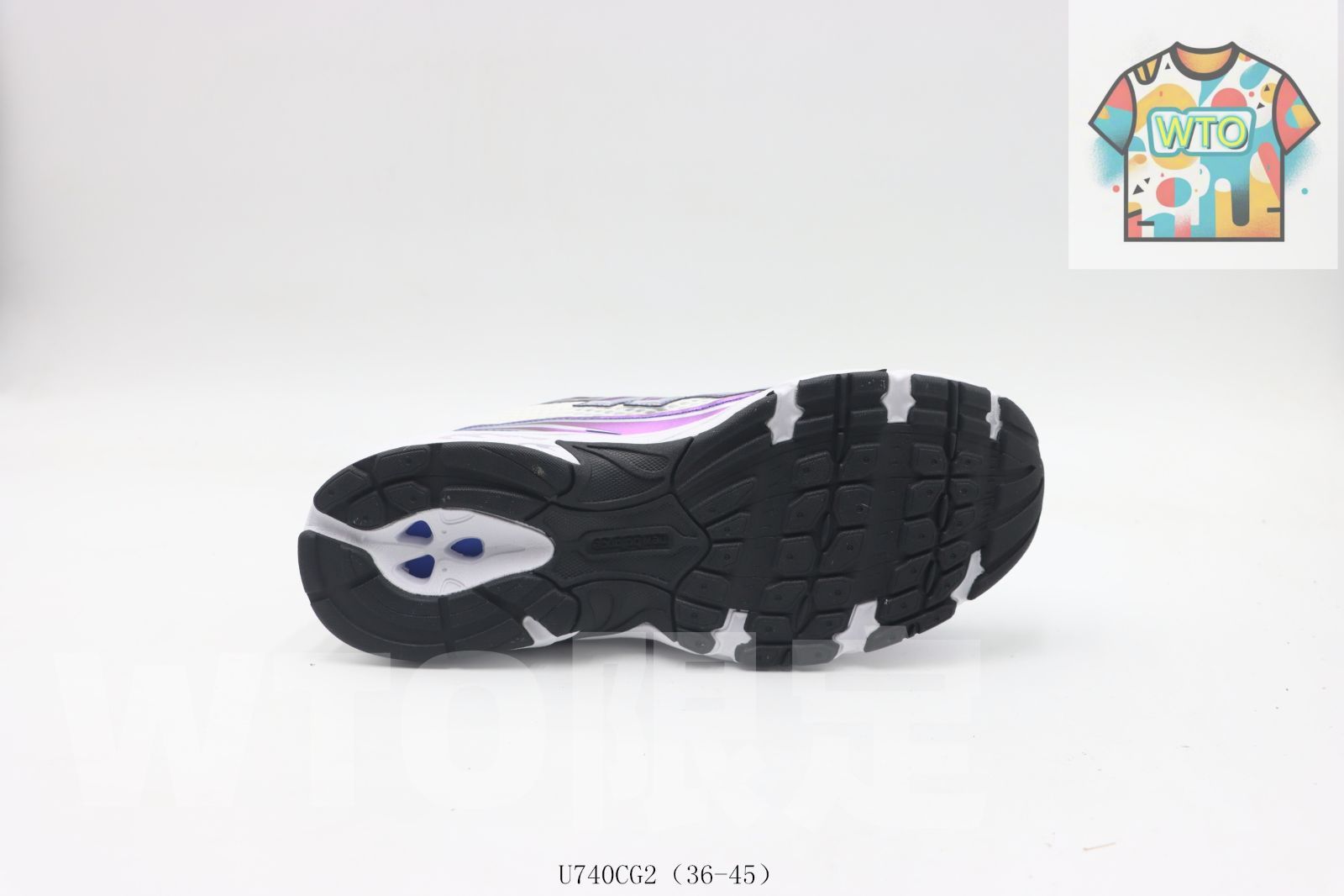 ランニングシューズ