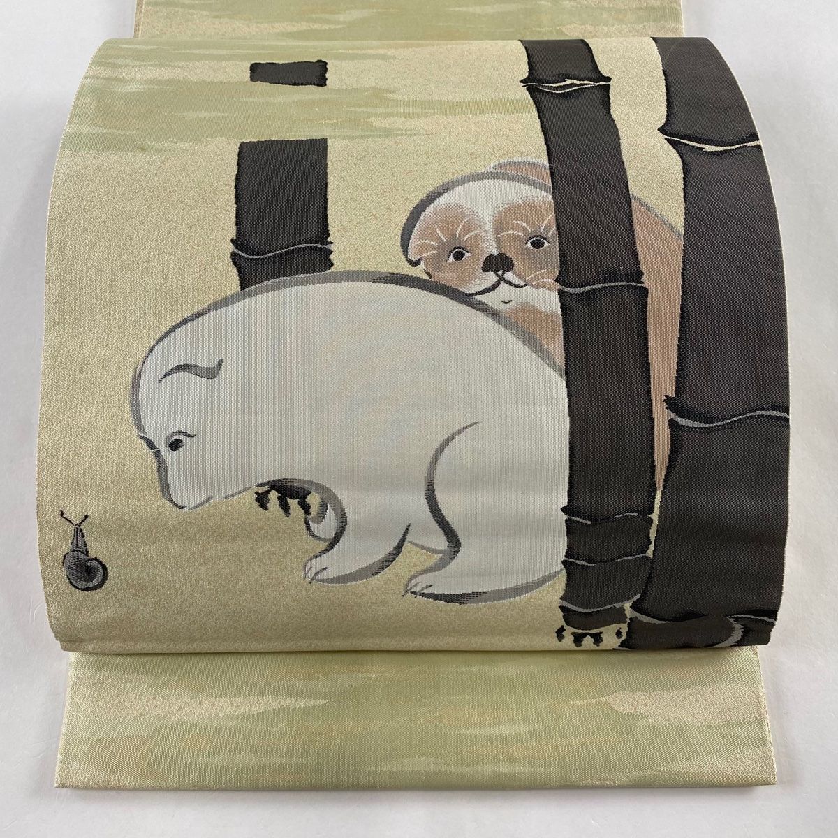 【美品】　袋帯　犬　カタツムリ 袋帯 逸品 落款 となみ織物 神坂雪佳 犬とかたつむり 犬 竹