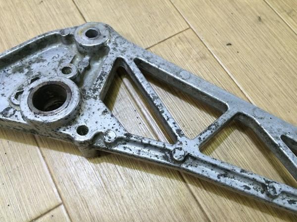 ホンダGB250 クラブマンMC10ステッププレート右H21-41