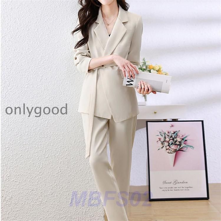 服 母