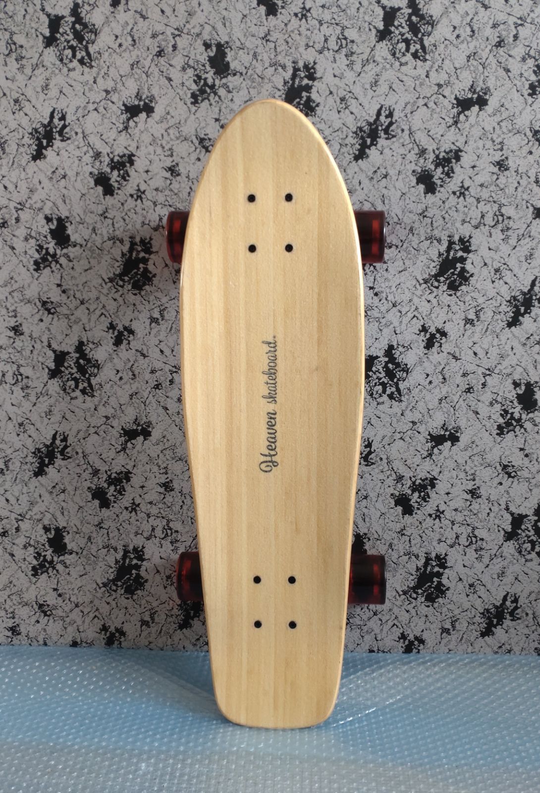 28＜税送料3638円込み＞前後カービングトラック搭載 ヘブン ２８ショートクル 28＜税送料3638円込み＞前後カービングトラック搭載 ヘブン 28