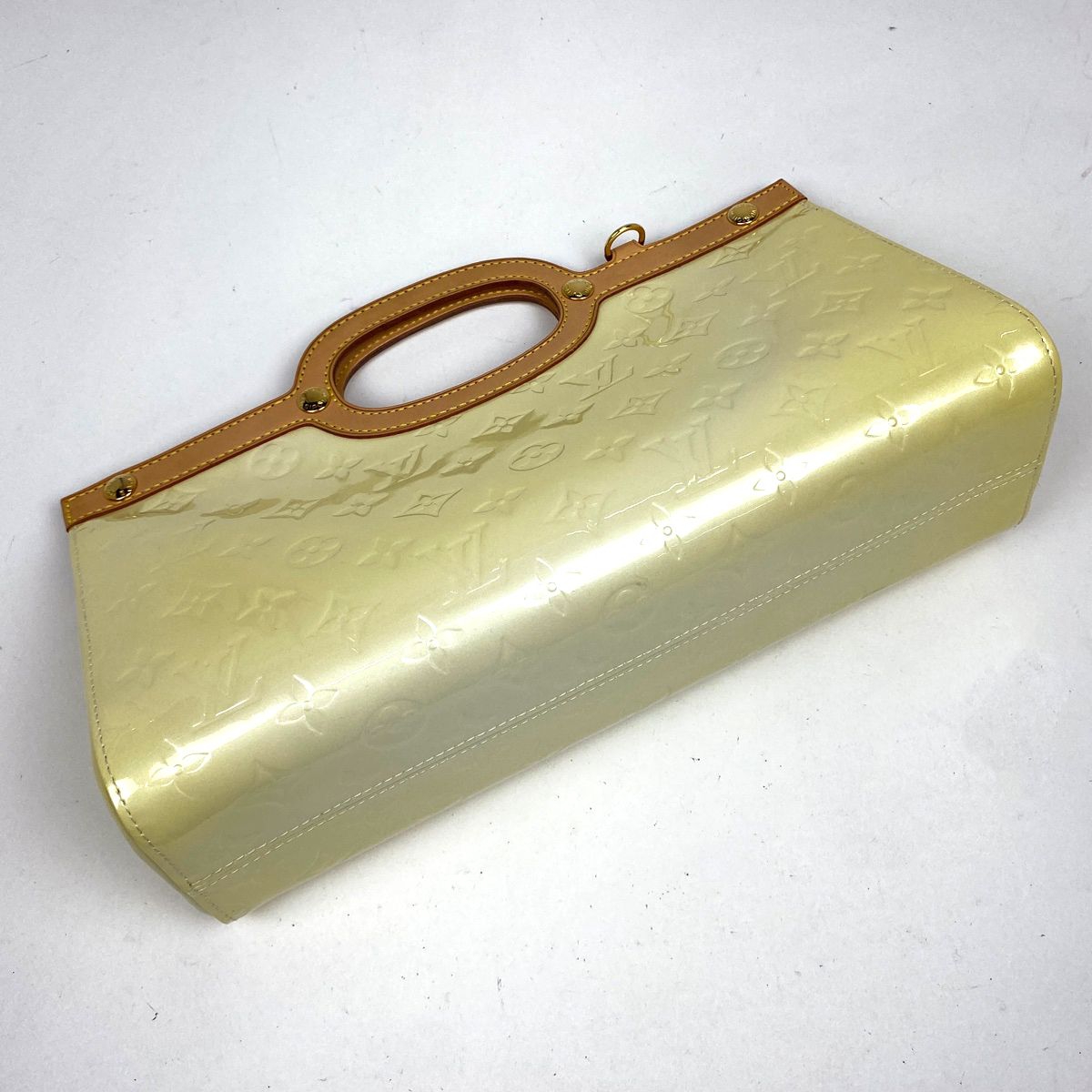 ルイヴィトン　ヴェルニ ロクスバリー・ドライブ バッグ　アイボリー 楽天市場】【バッグ】LOUIS VUITTON ルイ ヴィトン モノグラムヴェルニ