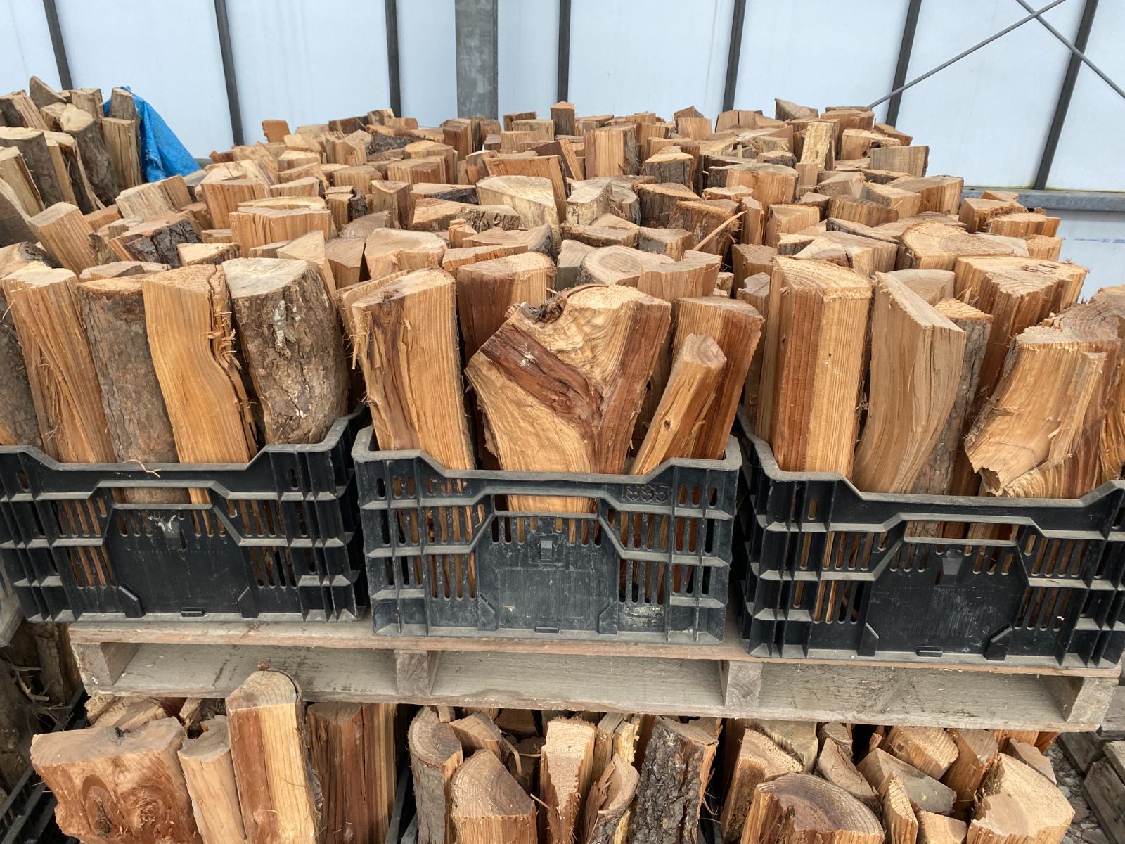 欅の材木 40cmカット 1㎥ 薪ストーブ等に【新潟市西蒲区】 欅の材木 40cmカット 1㎥ 薪ストーブ等に【新潟市西蒲区】