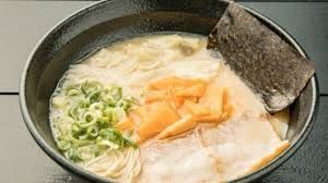 おすすめ 博多豚骨ラーメン 細麺 うまかぞー 大人気 サンポー食品