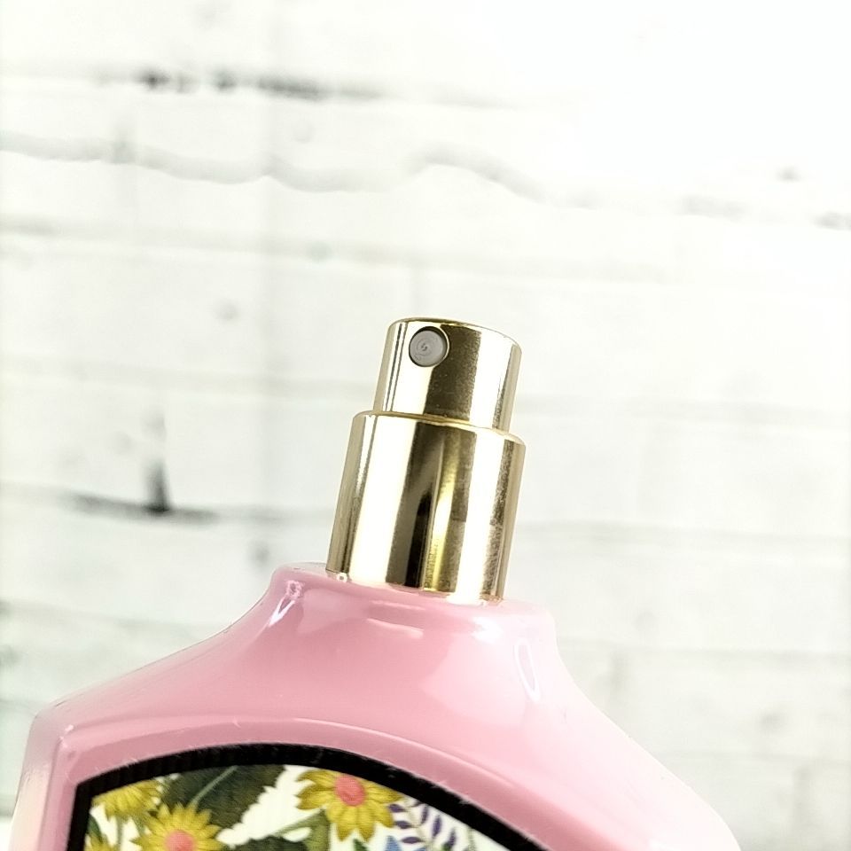 満 様 GUCCI 】V 55 A-1 100ml ほぼ満タン FLORA GORGEOUS GARDENIA グッチ